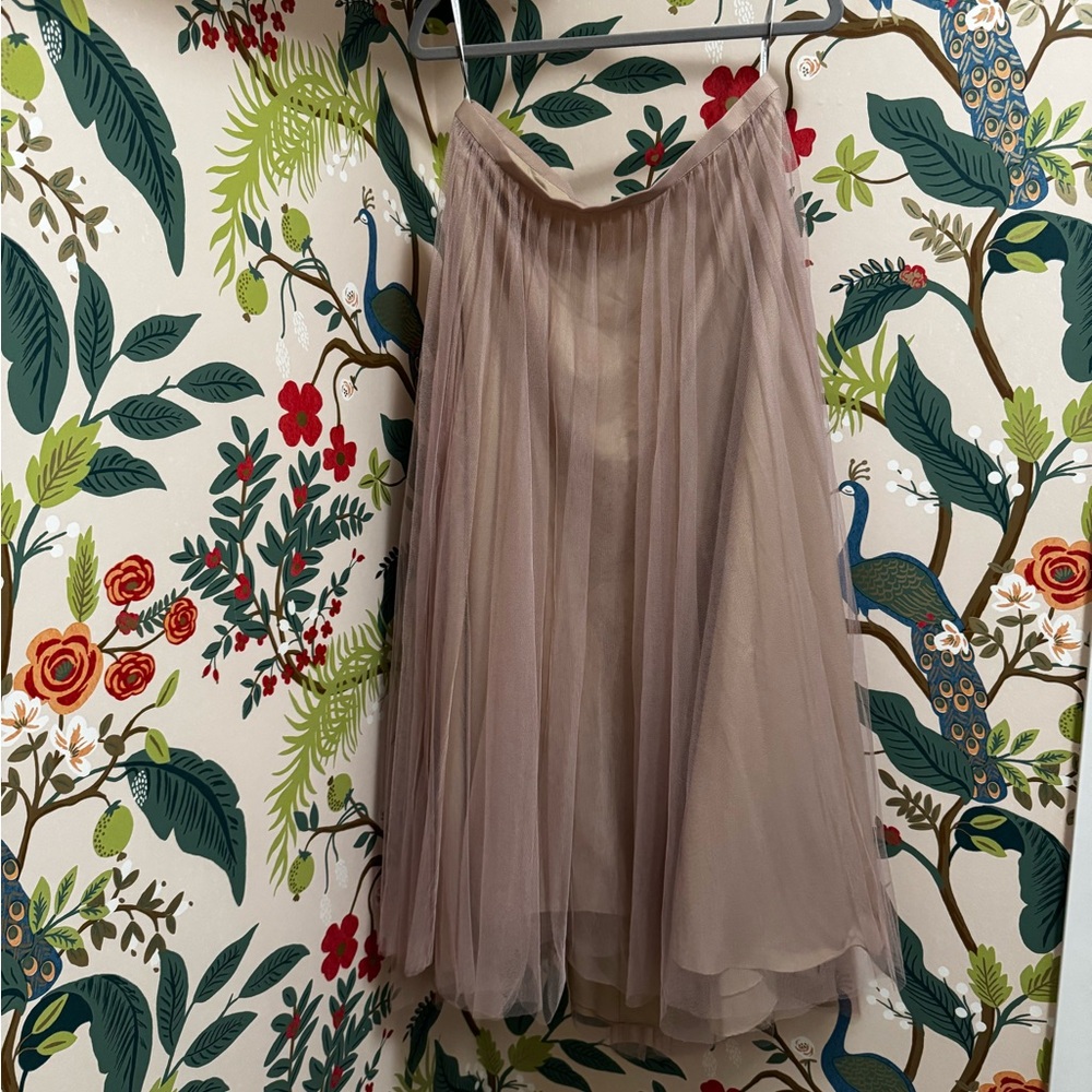 Elegant Blush Pink Monique Lhuillier Tulle Skirt